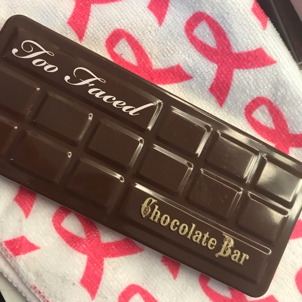 Too Faced Chocolate Bar